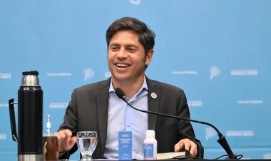 Axel Kicillof presenta el programa Medicamentos Bonaerenses y critica las políticas de ajuste en salud del gobierno nacional