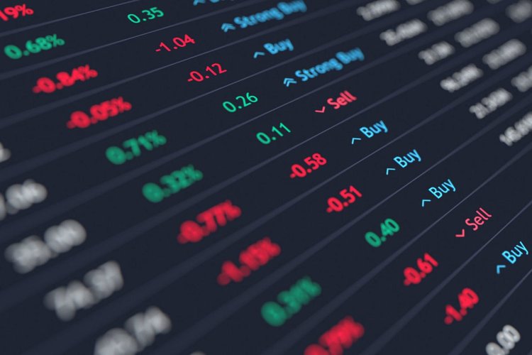 Fuerte Desplome en las Bolsas de Japón y Australia Marca un Inicio de Semana con Alta Volatilidad Global