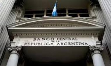 Sospechoso "veranito" cambiario: ¿Intervención encubierta del BCRA para allanar el camino al "carry trade"?