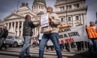 La ultraderecha desactiva el Congreso: LLA frena sesión clave para la emergencia social y los jubilados