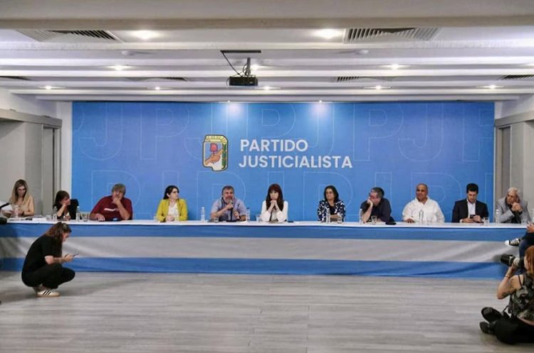 La muerte de Francisco obliga a suspender el congreso del PJ y a poner en pausa la campaña de Santoro