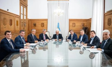 Cumbre clave en Casa Rosada: Los Gobernadores y la Parálisis que Condiciona el Diálogo