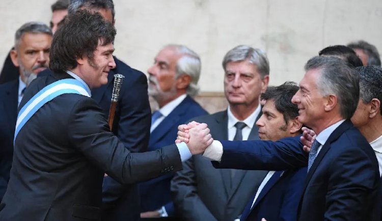 La casta se acomoda: LLA y PRO se repartirían el poder en la Provincia en las próximas elecciones en detrimento del pueblo