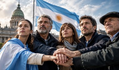 La lealtad histórica exige un programa común para detener el saqueo libertario